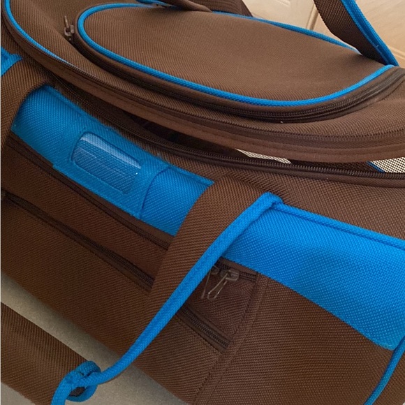 Dog Carrier Pet Carrier for Small Medium Dogs Puppies of 15 Lbs - Picture 4 of 9